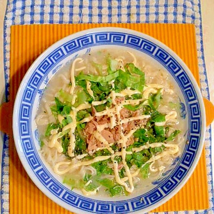 ツナマヨとんこつラーメン♪